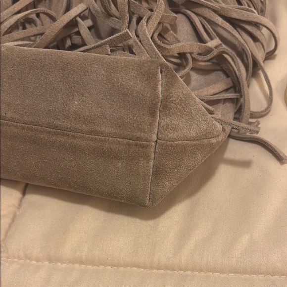 MICHAEL Michael Kors Tan Suede Fringe Shoulder Bag - Picture 10 of 16
